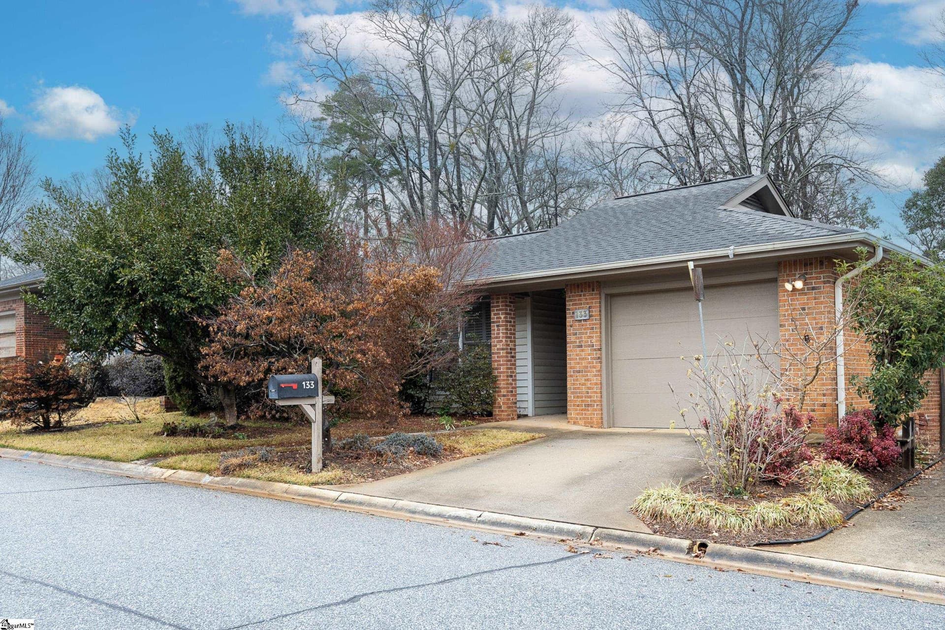 Property image 2 at 133 Hummingbird Ridge, Greenville, SC 29605