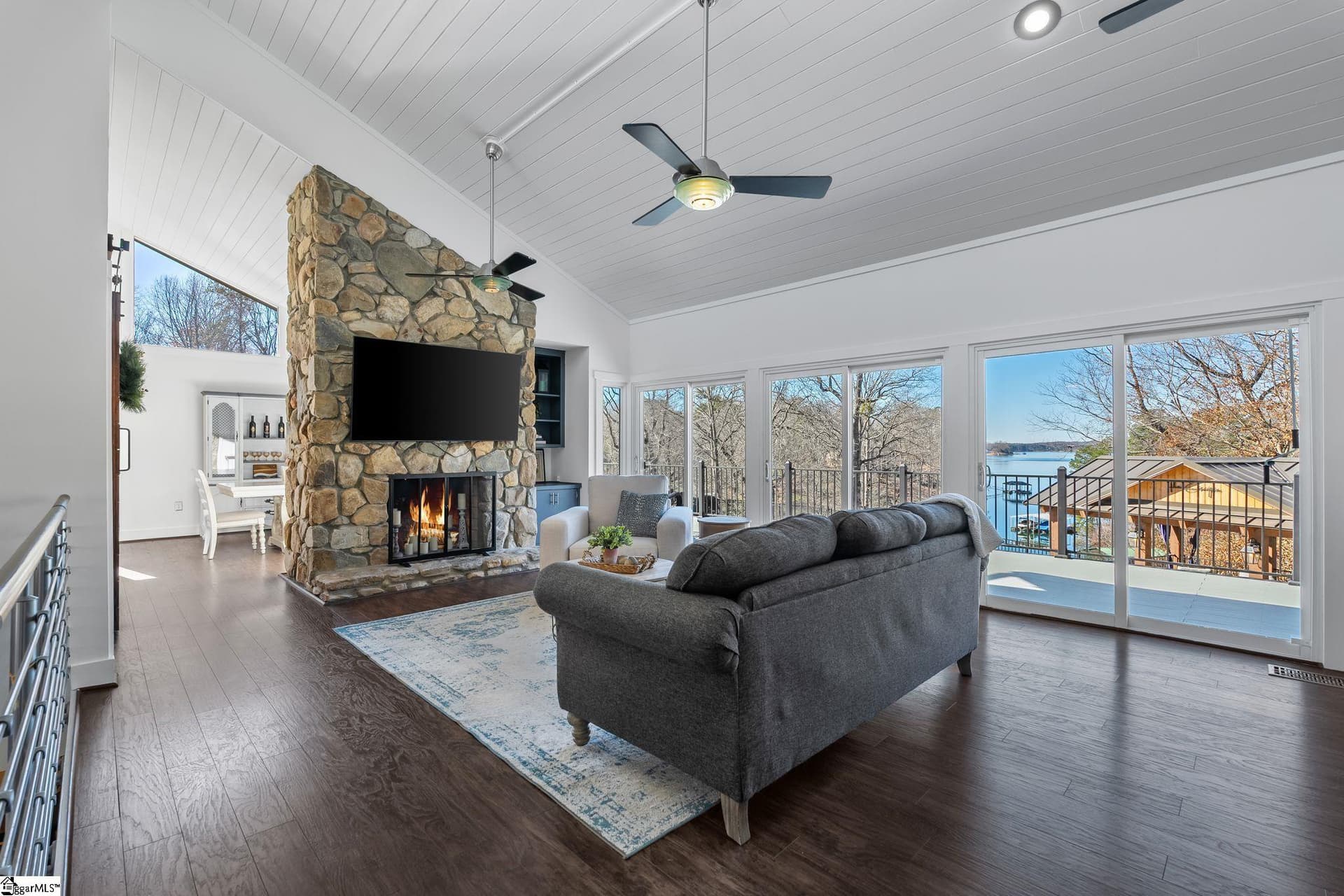 Property image 3 at 1419 Keowee Lakeshore Drive, Seneca, SC 29672