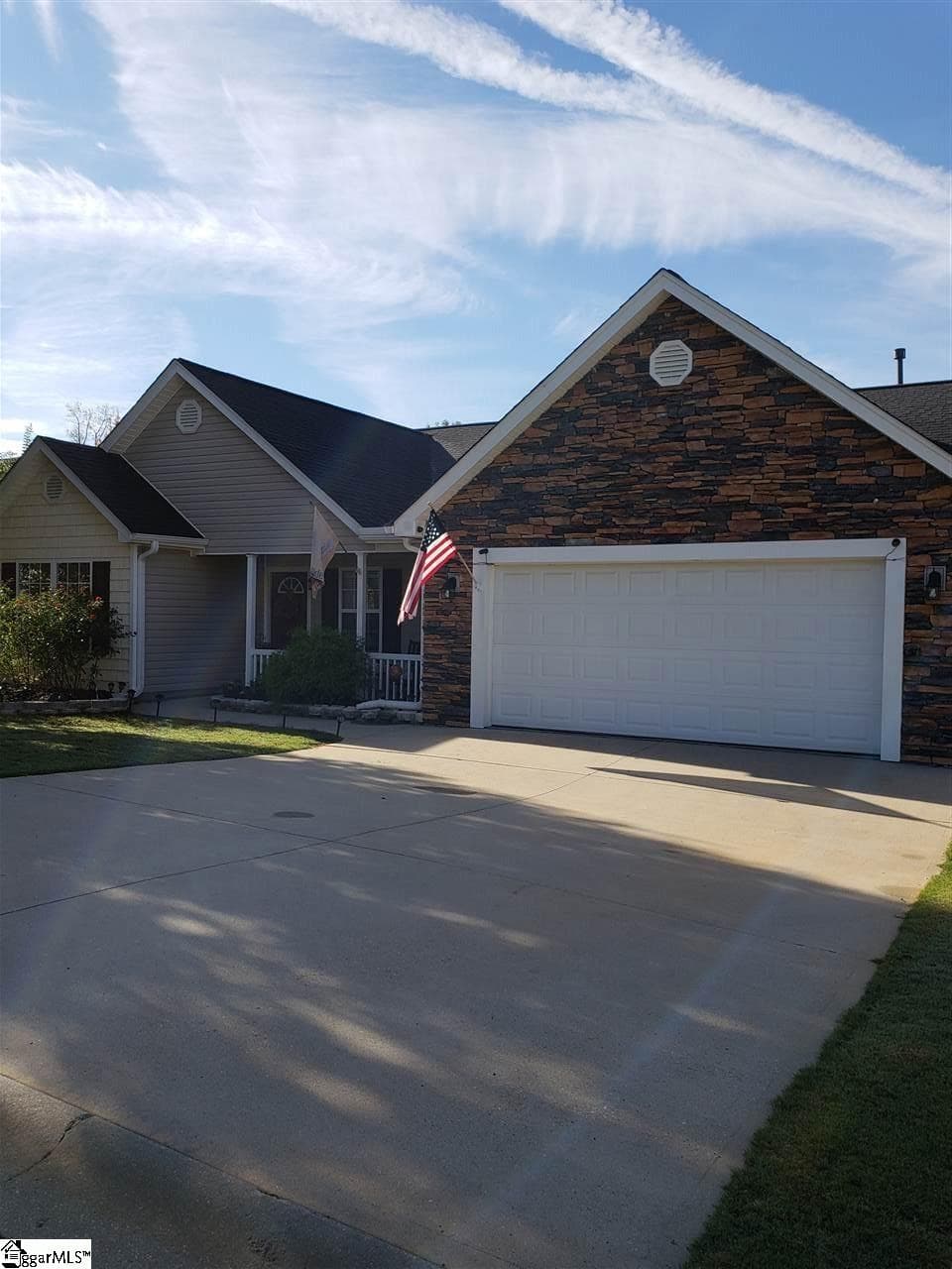 451 Lynnell Way
