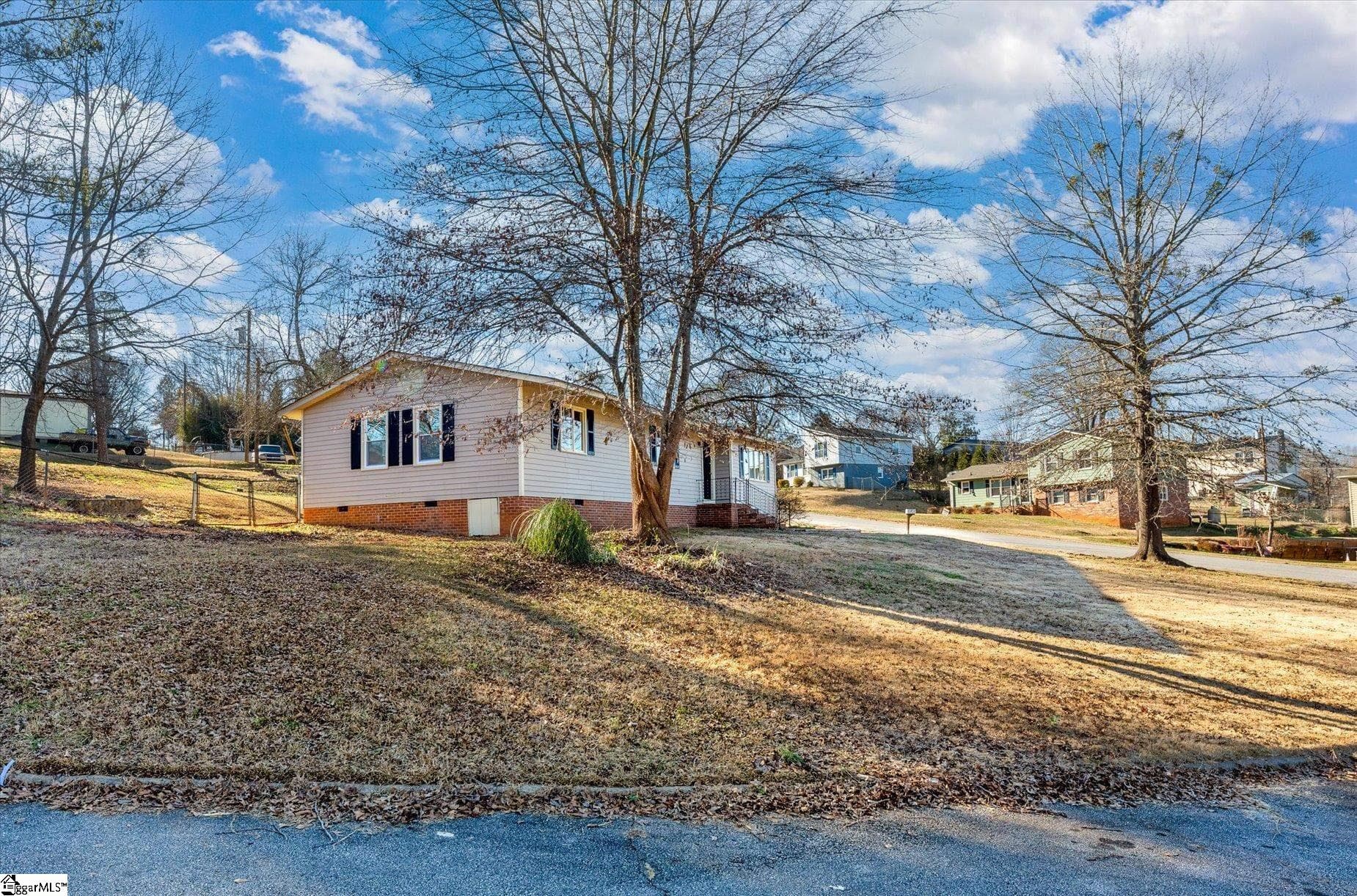 Property image 3 at 107 Sherry Lane, Easley, SC 29640