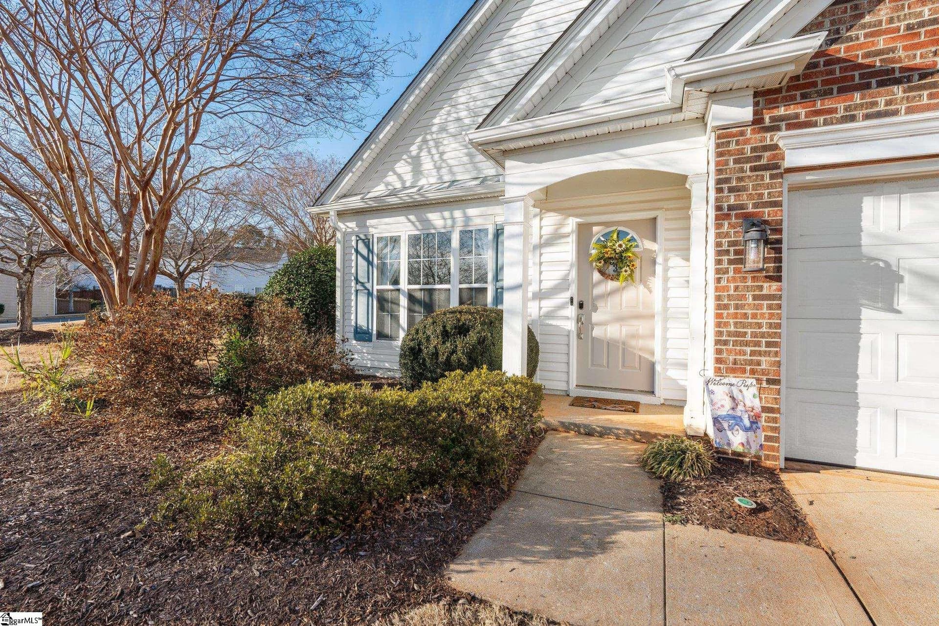 Property image 2 at 338 Claybrooke Drive, Greer, SC 29650