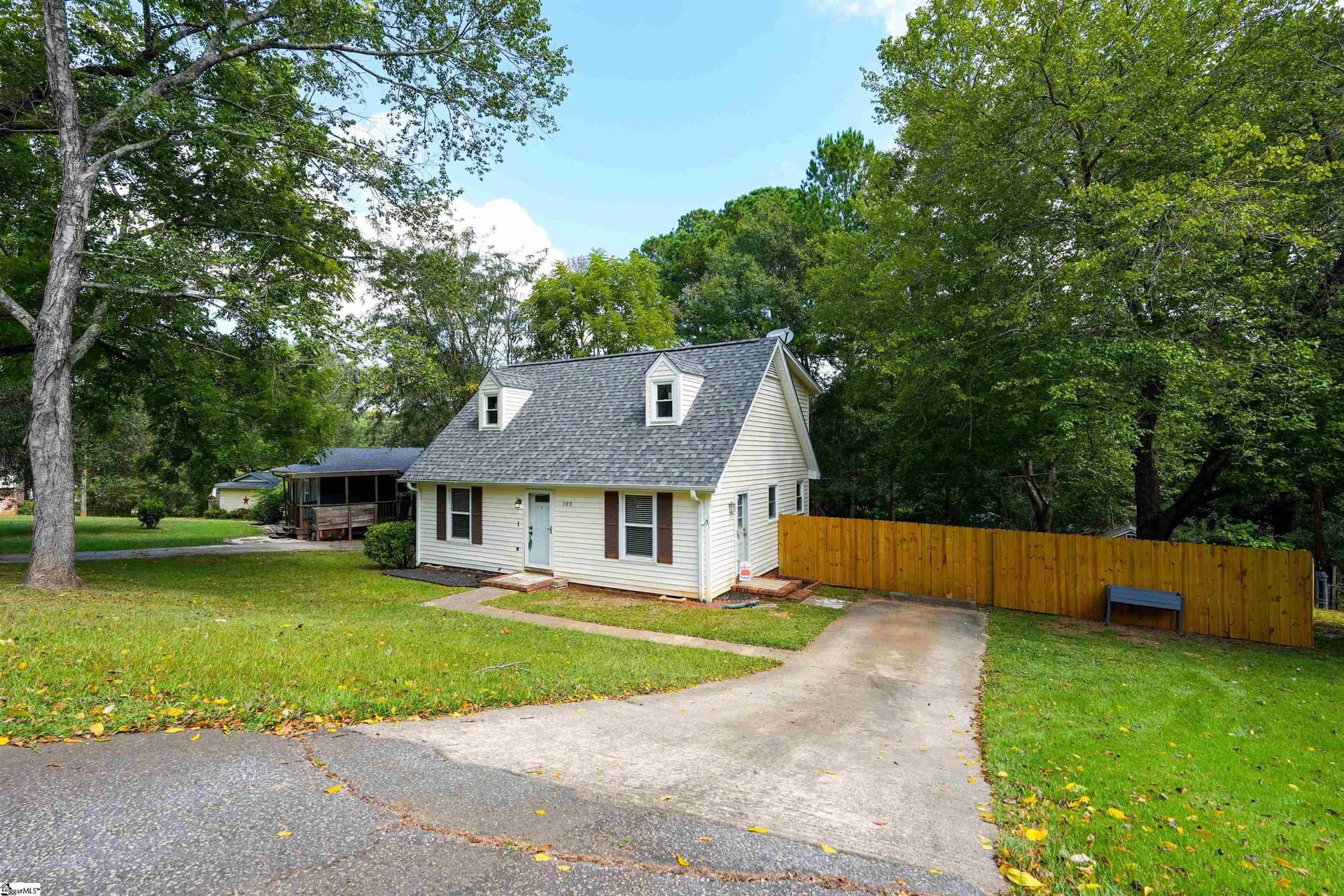 Property image 2 at 102 Sherry Lane, Easley, SC 29640