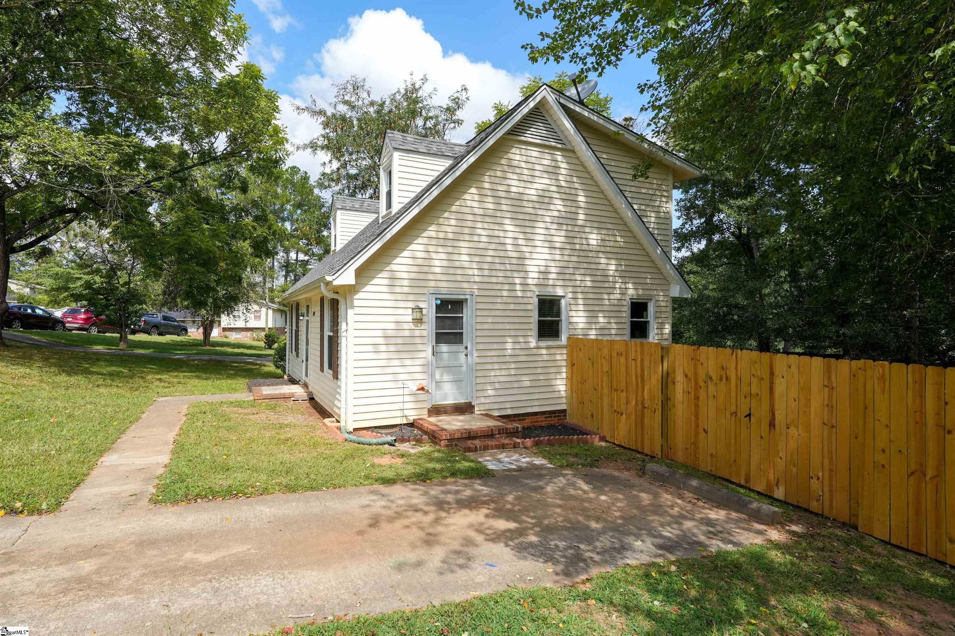 Property image 4 at 102 Sherry Lane, Easley, SC 29640