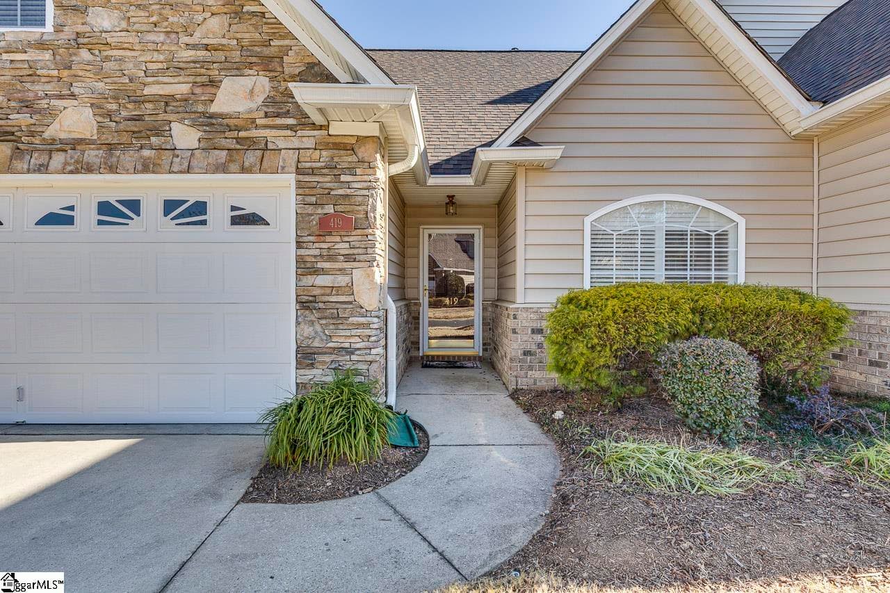 Property image 2 at 419 Falling Rock Way, Greenville, SC 29615