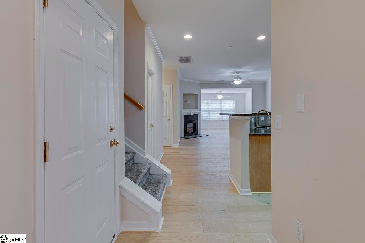 Property image 3 at 419 Falling Rock Way, Greenville, SC 29615