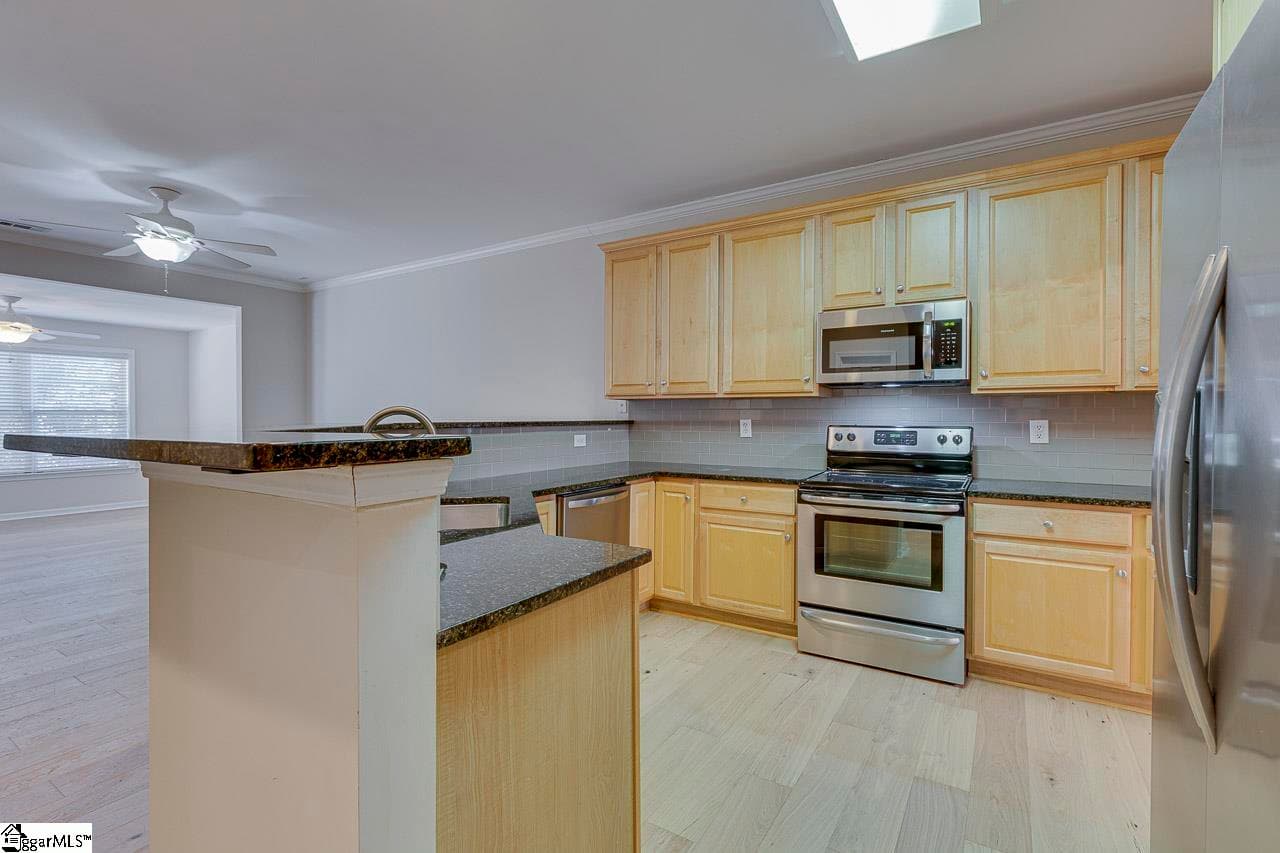Property image 4 at 419 Falling Rock Way, Greenville, SC 29615