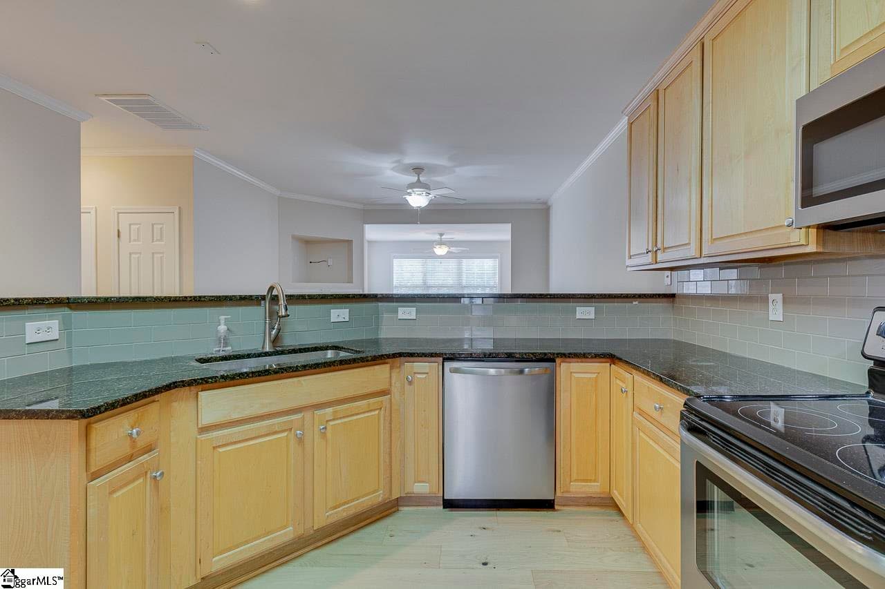 Property image 5 at 419 Falling Rock Way, Greenville, SC 29615