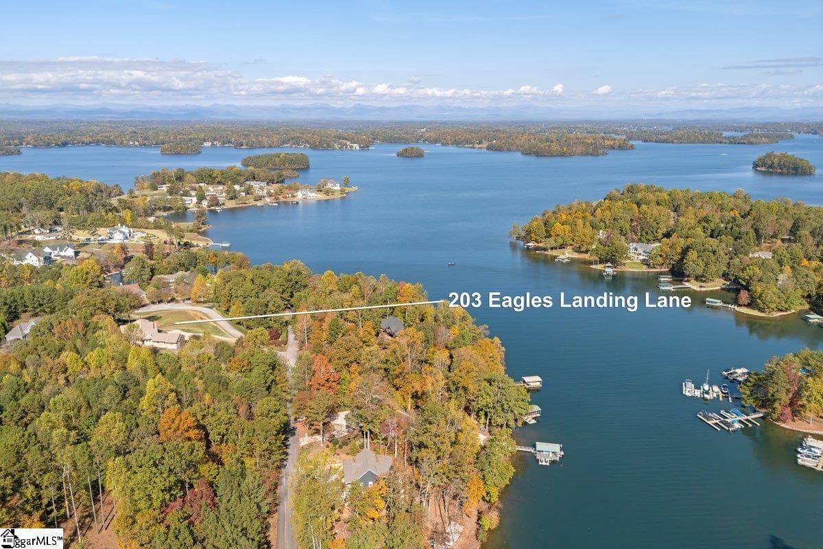 Property image 4 at 203 Eagles Landing Lane, Seneca, SC 29672