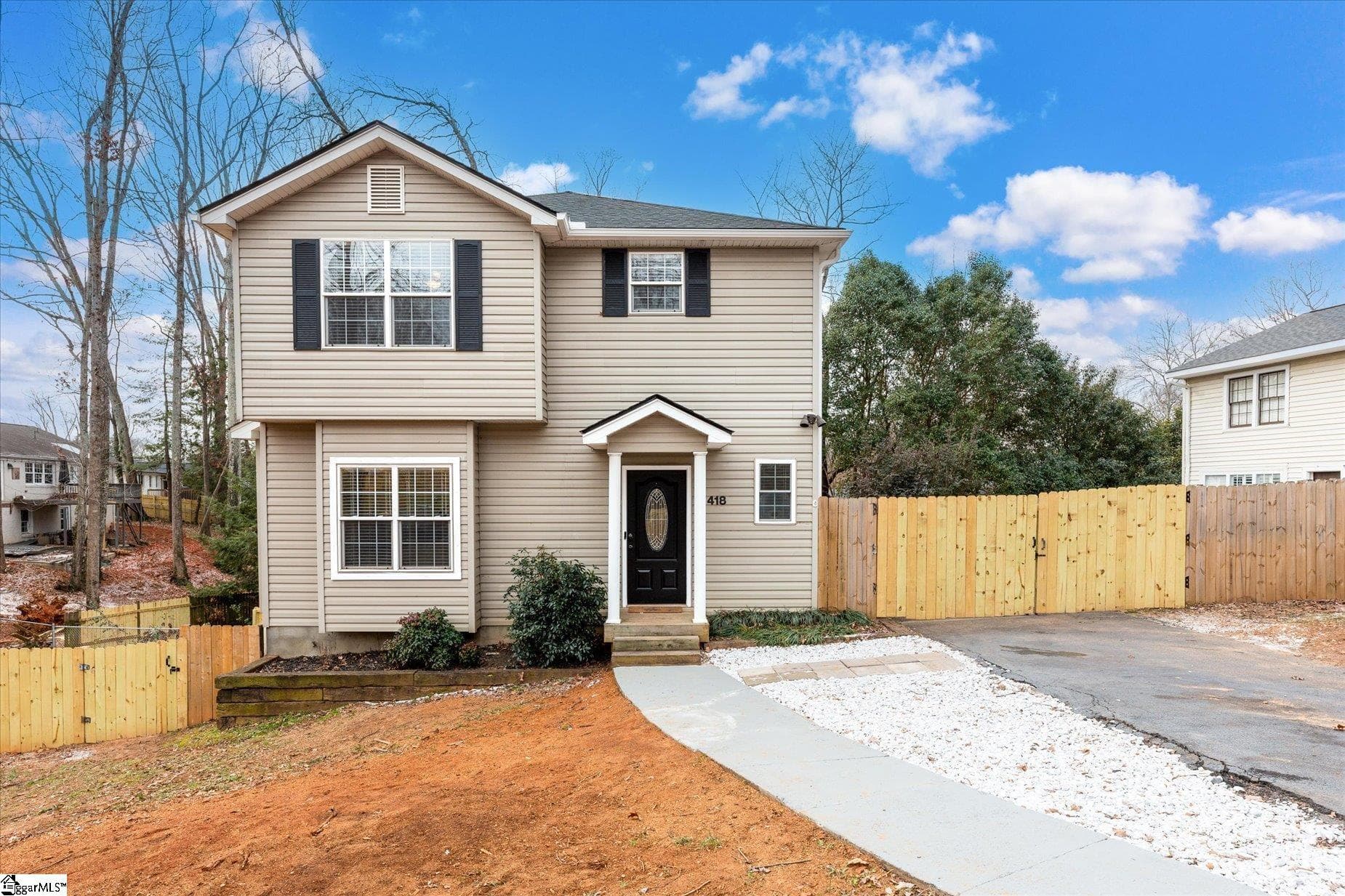 Sherwood Forest, Greenville Community