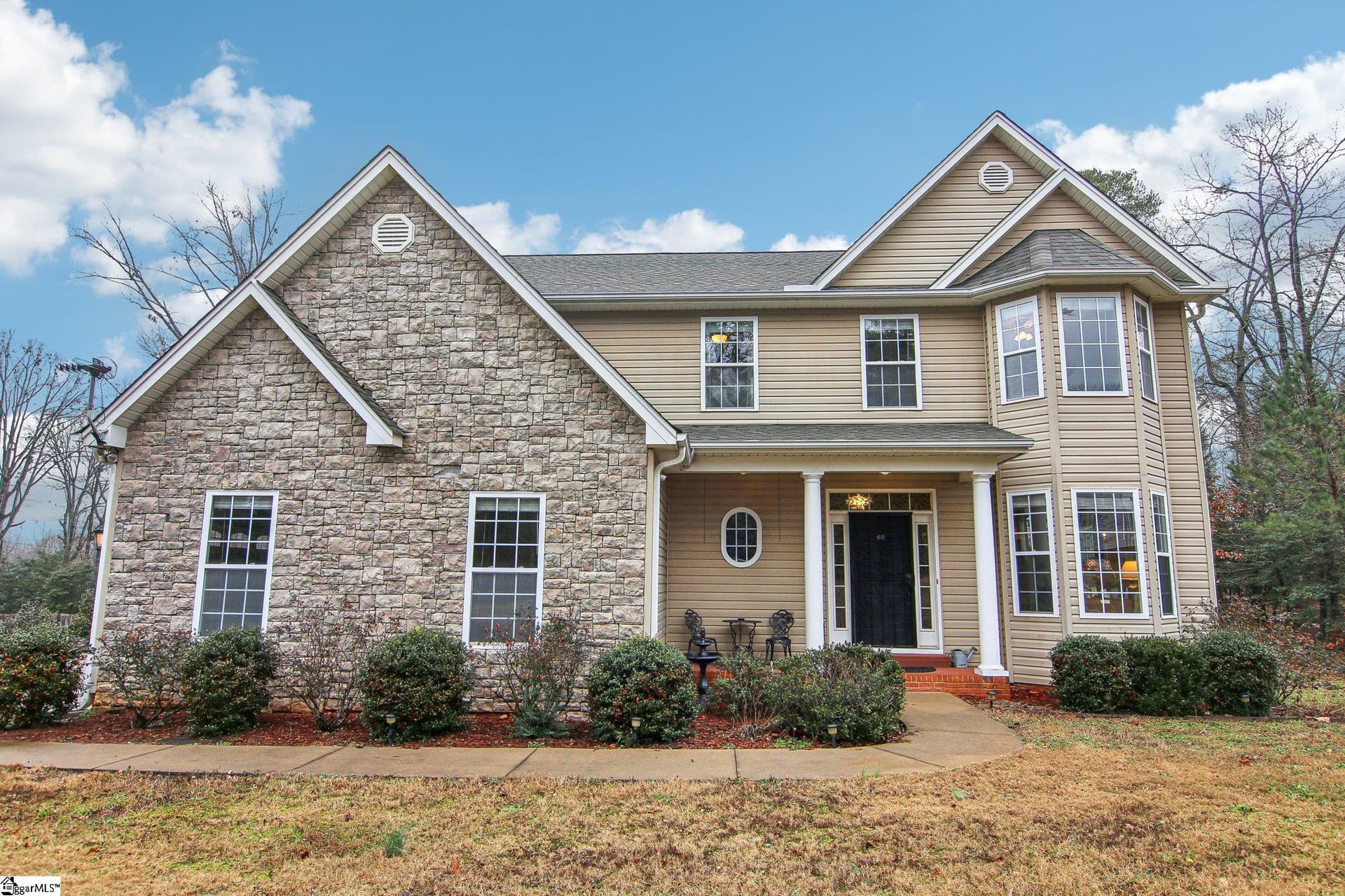 Woodlake, Spartanburg Community