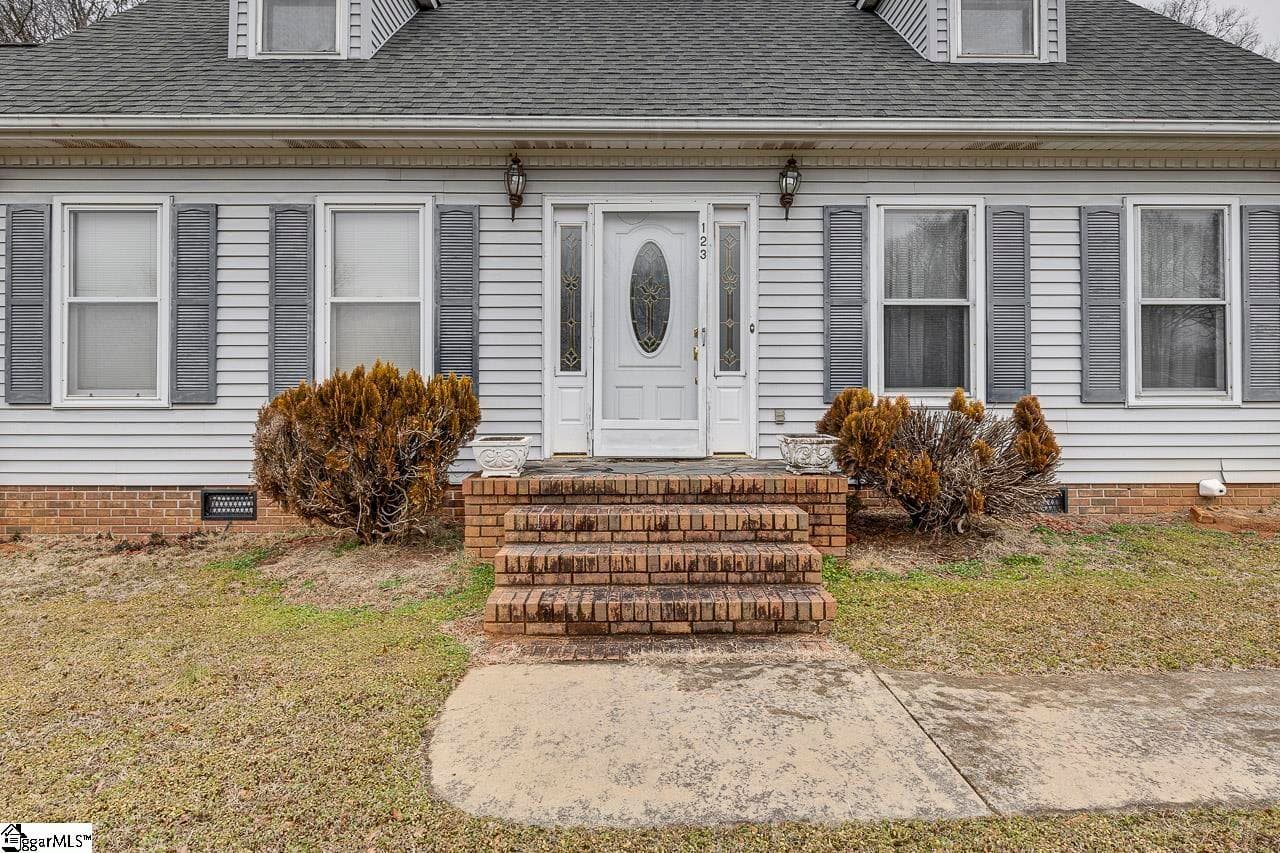 Property image 4 at 123 Victoria Way, Piedmont, SC 29673