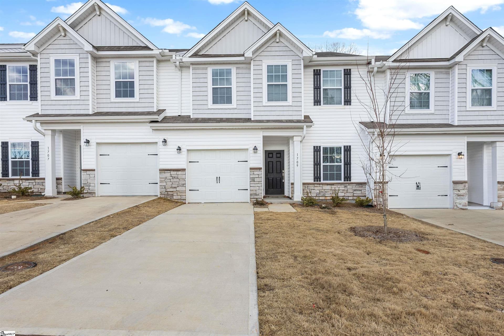 Woodmont Springs, Piedmont Community