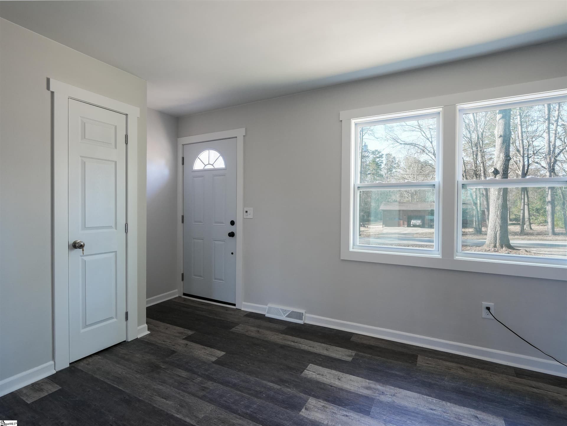 Property image 2 at 207 Barry Drive, Greer, SC 29650