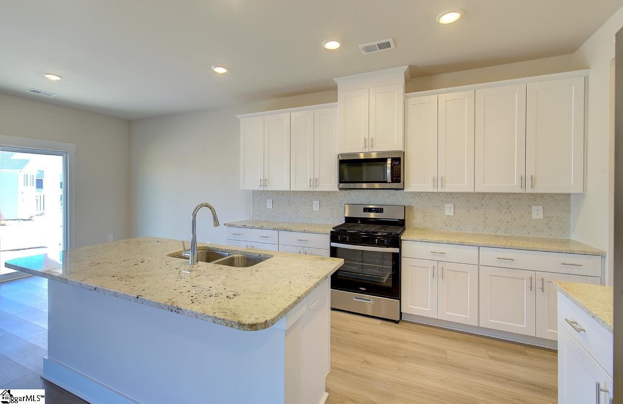 Property image 5 at 115 Lorca Drive, Greenville, SC 29605