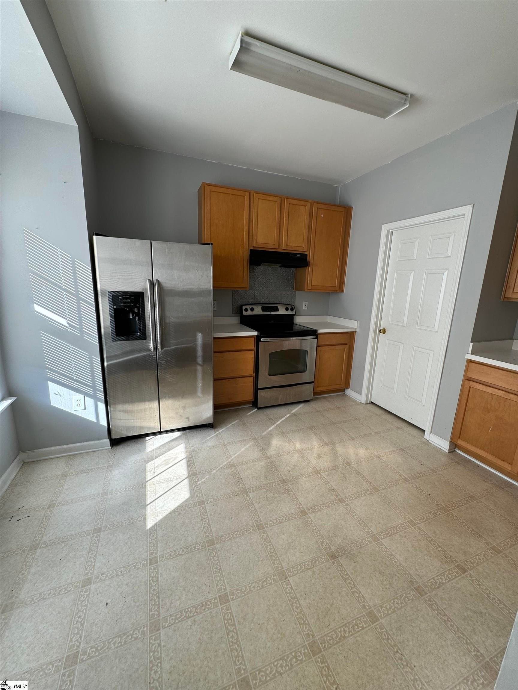 Property image 3 at 540 Waterbrook Drive, Greenville, SC 29607