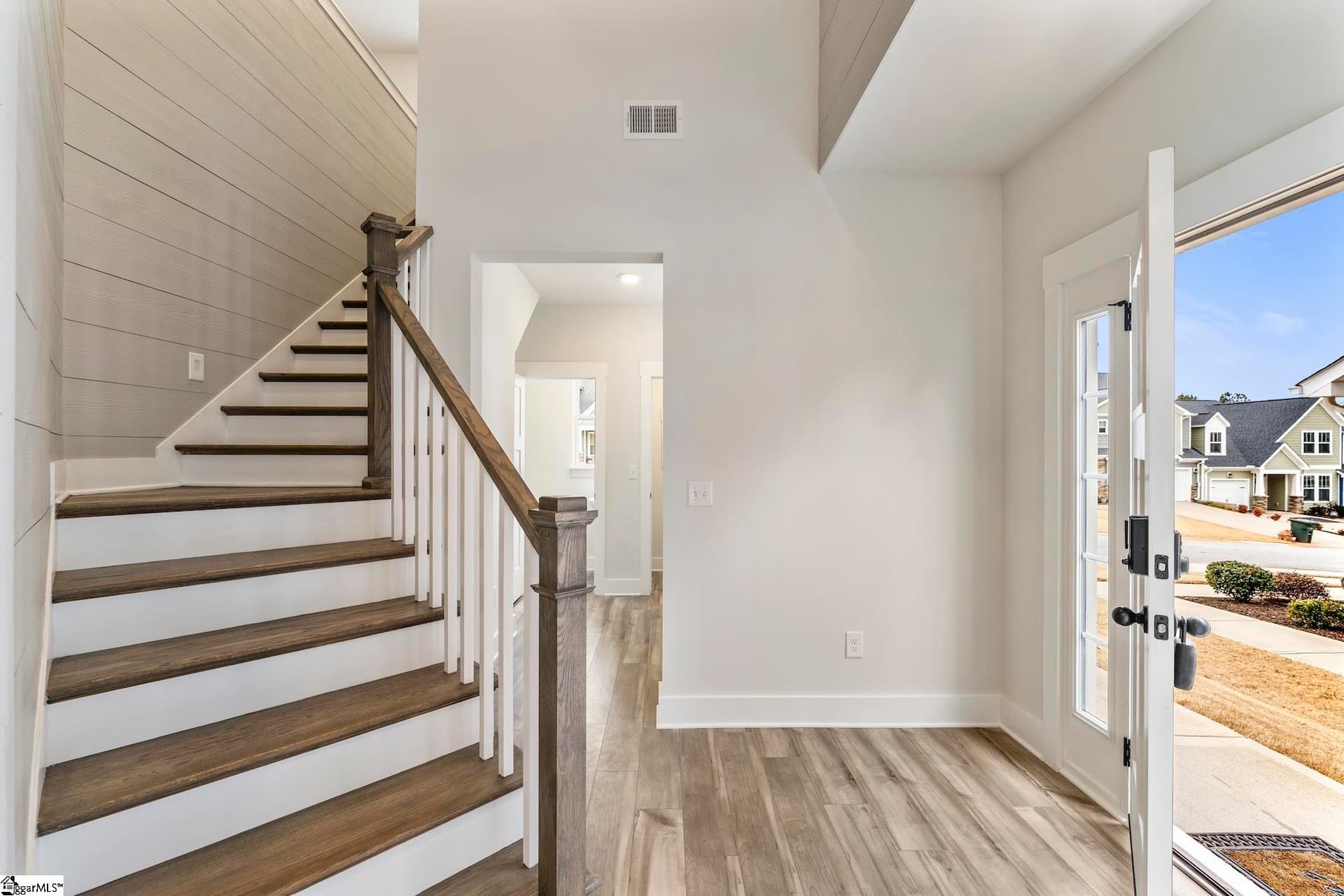Property image 4 at 221 Rosecroft Drive, Easley, SC 29642