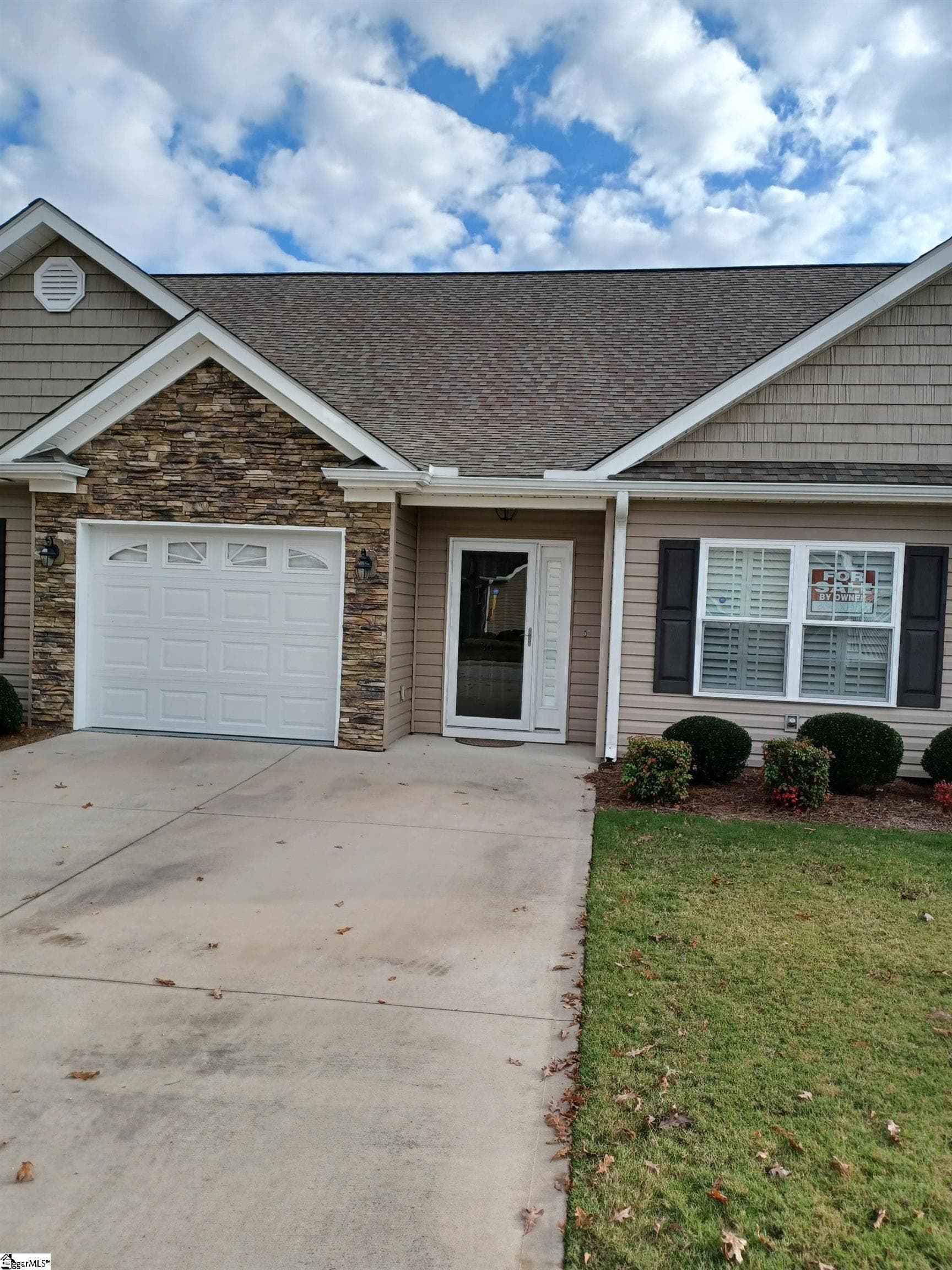 Townes at Fowler, Simpsonville Community