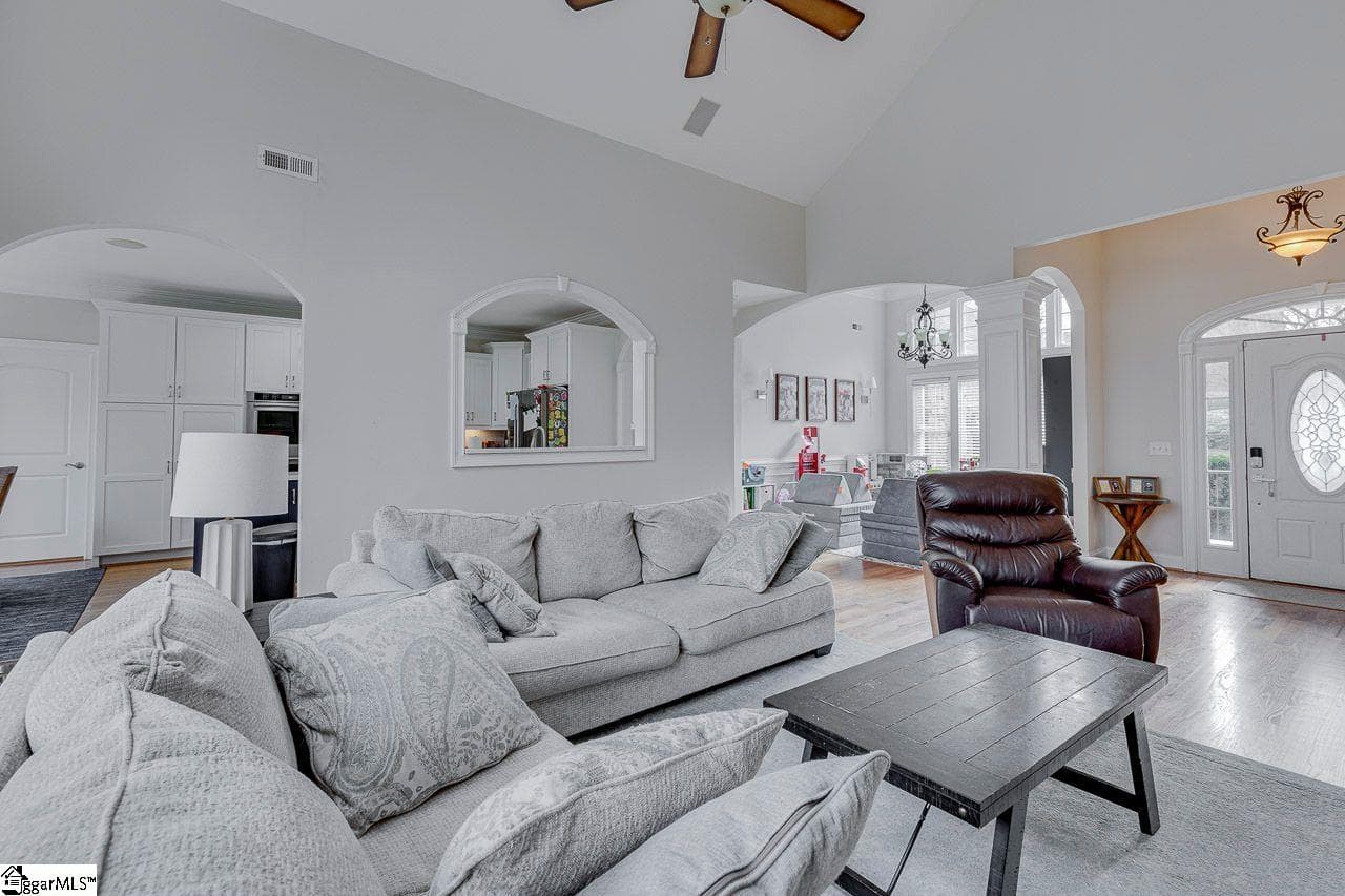 Property image 3 at 622 New Tarleton Way, Greer, SC 29650