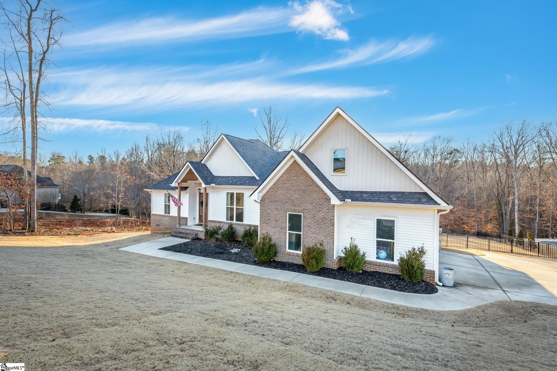 Property image 3 at 213 Saddle Creek Court, Greer, SC 29651