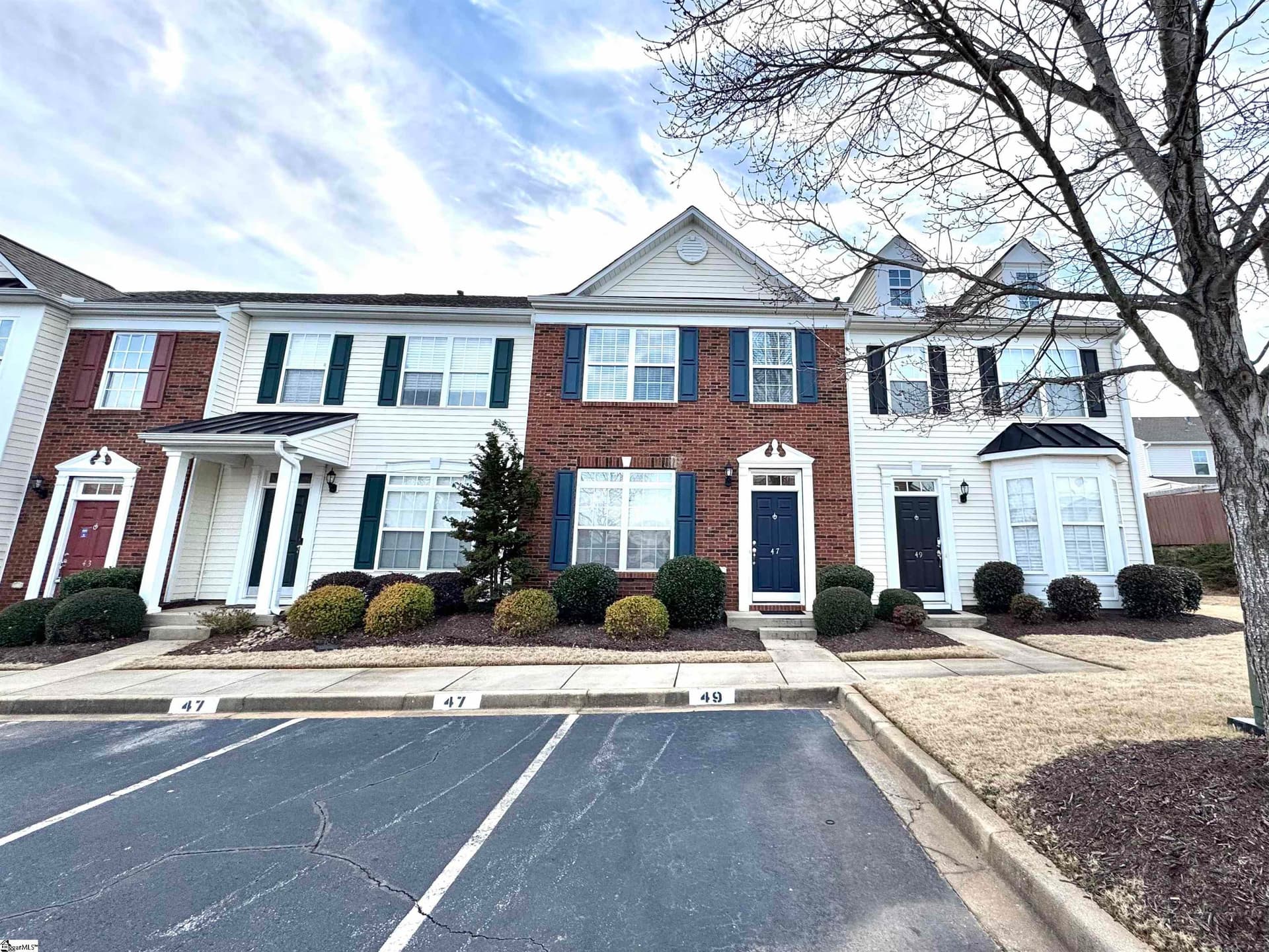 Lismore Village, Greer Community
