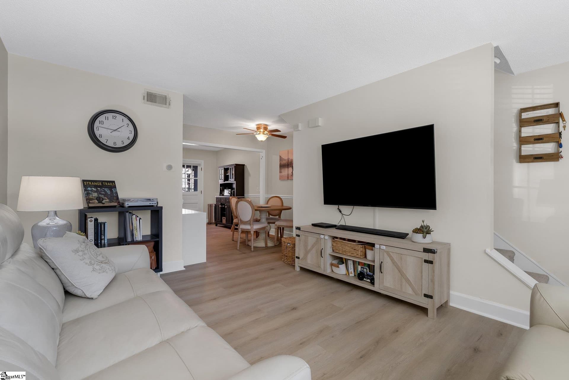 Property image 2 at 501 Edwards Road, Greenville, SC 29615