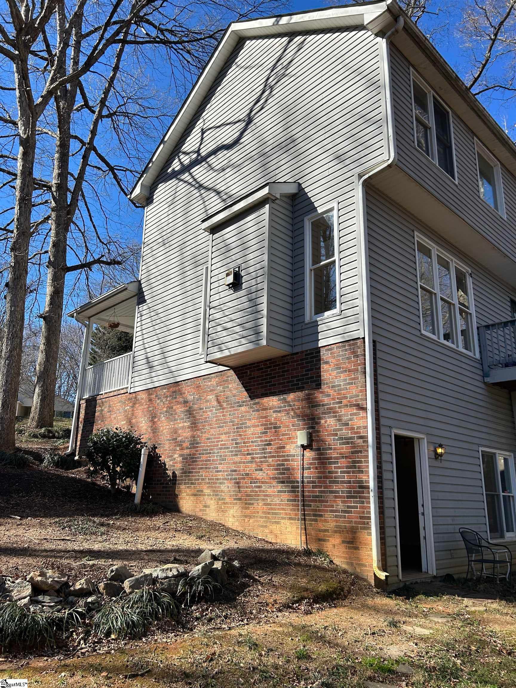Property image 4 at 406 Junuluska Way, Greenville, SC 29609