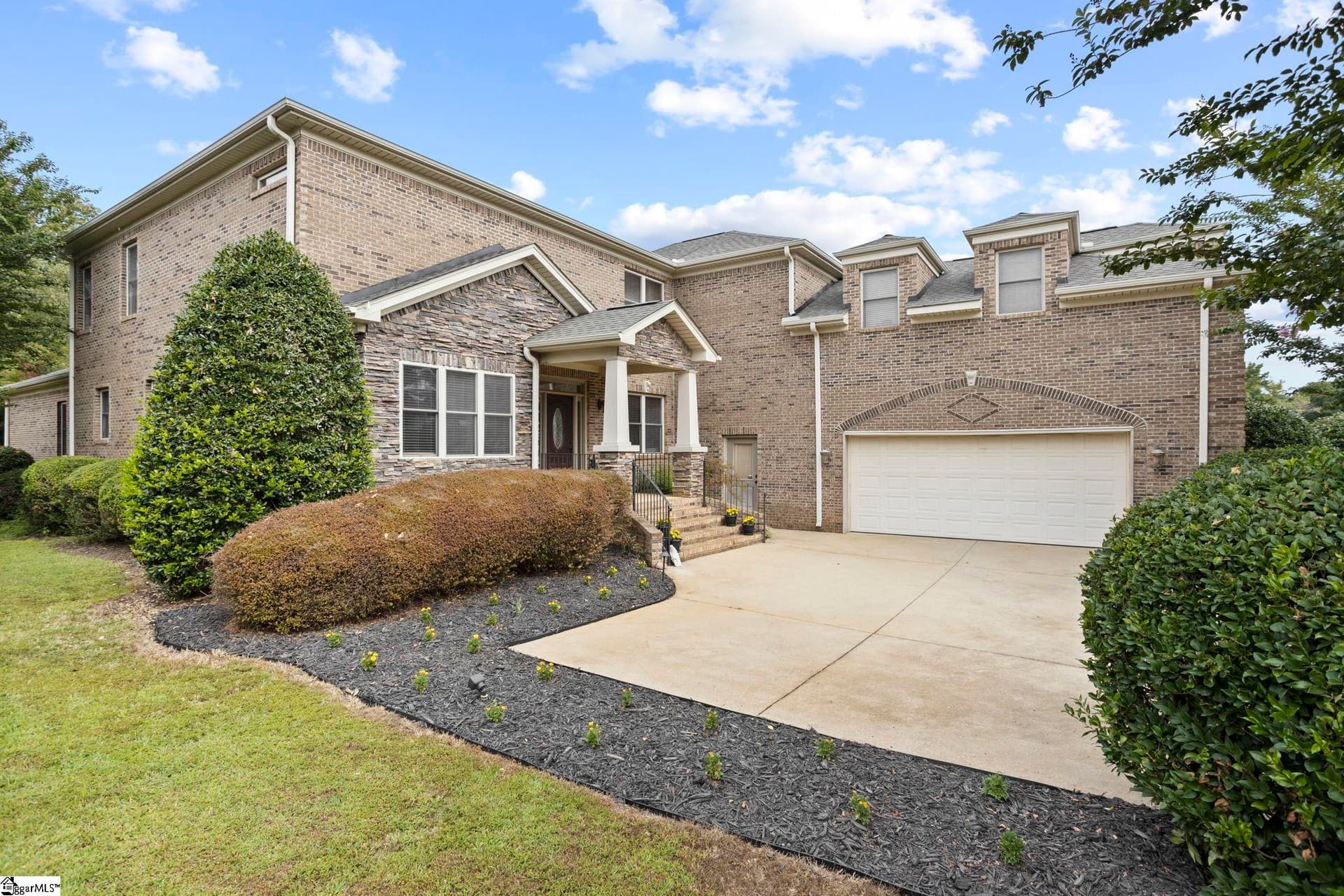 Property image 3 at 17 Ruby Lake Lane, Simpsonville, SC 29681
