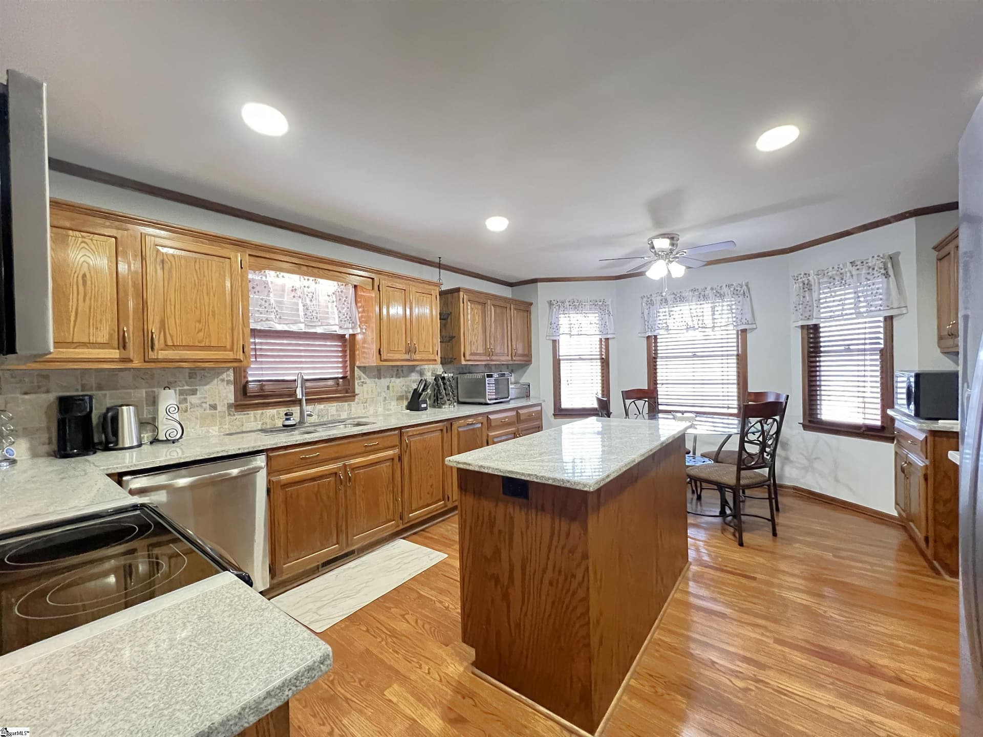 Property image 2 at 113 Fox Hollow Court, Simpsonville, SC 29680
