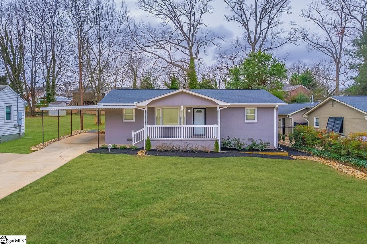 109 Edgewood Drive