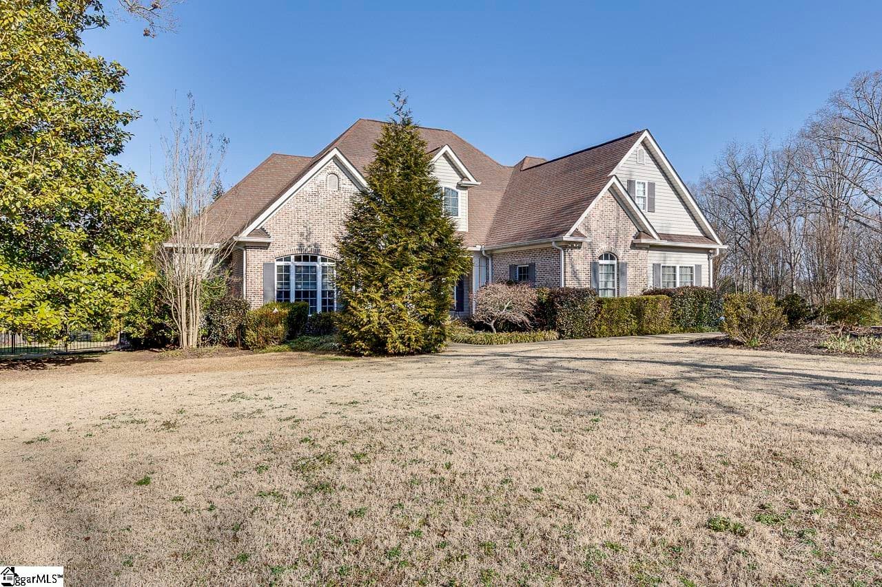 Property image 2 at 1 King Eider Way, Taylors, SC 29687