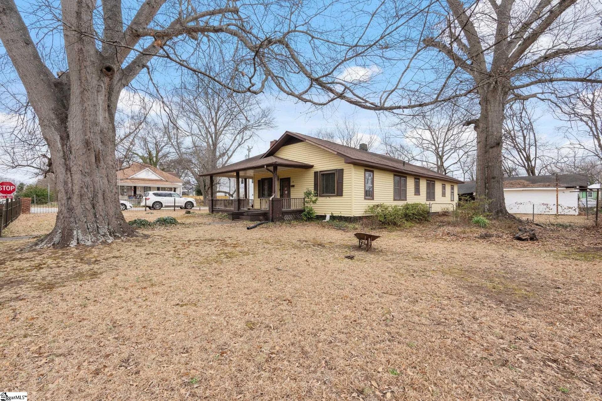 Property image 2 at 20 Henderson Street, Greenville, SC 29611