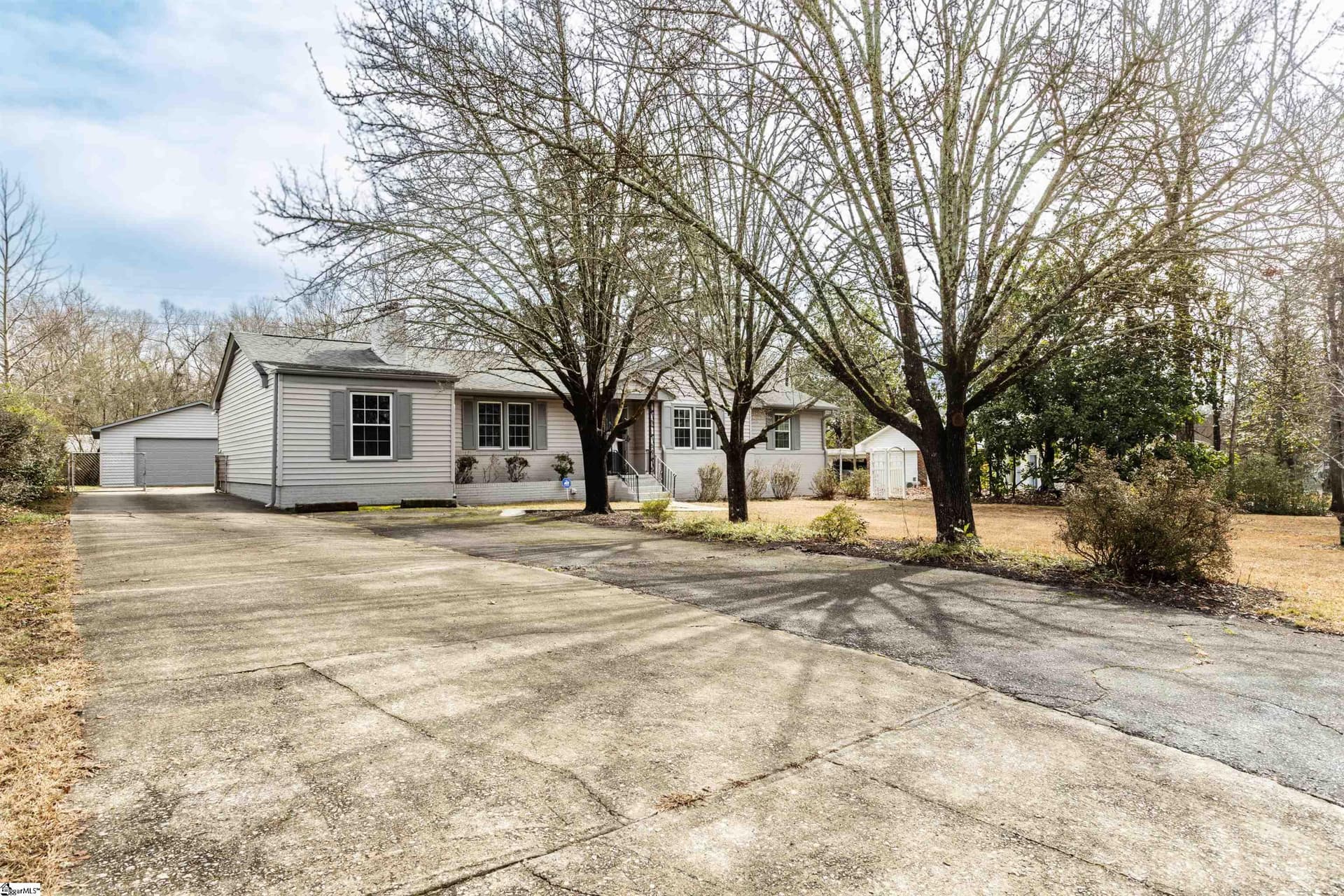 Property image 2 at 107 Chasta Avenue, Greenville, SC 29615
