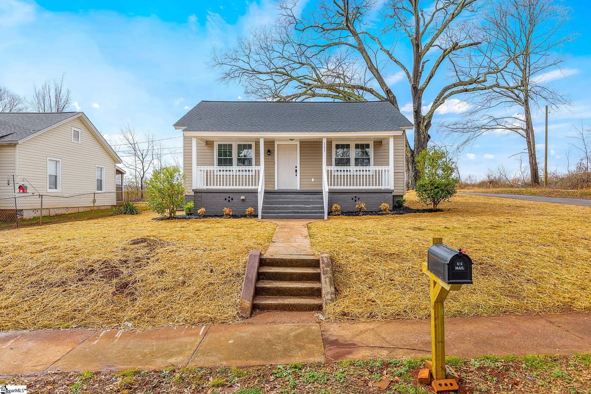 Property image 2 at 111 Lester Avenue, Greenville, SC 29617