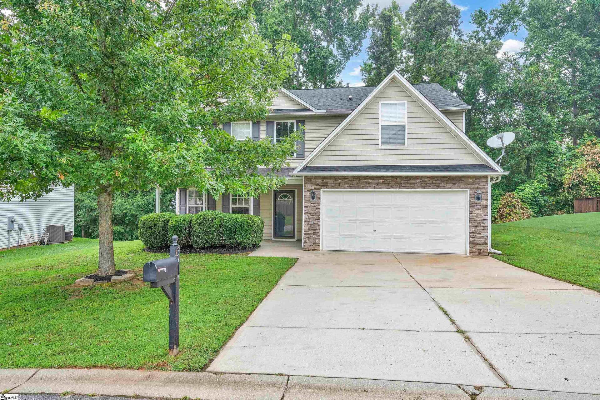 Property image 1 at 340 Faulkner Drive, Moore, SC 29369