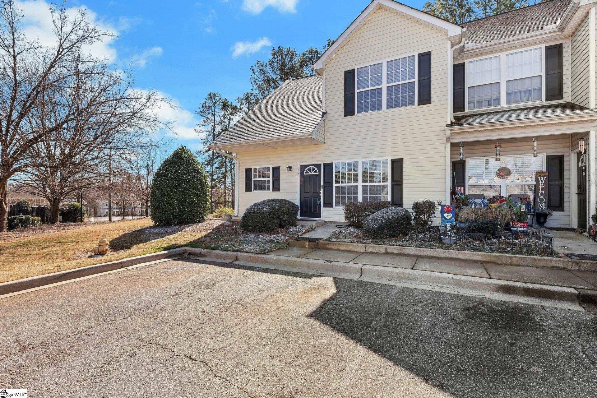 Summer Stone Townes, Mauldin Community