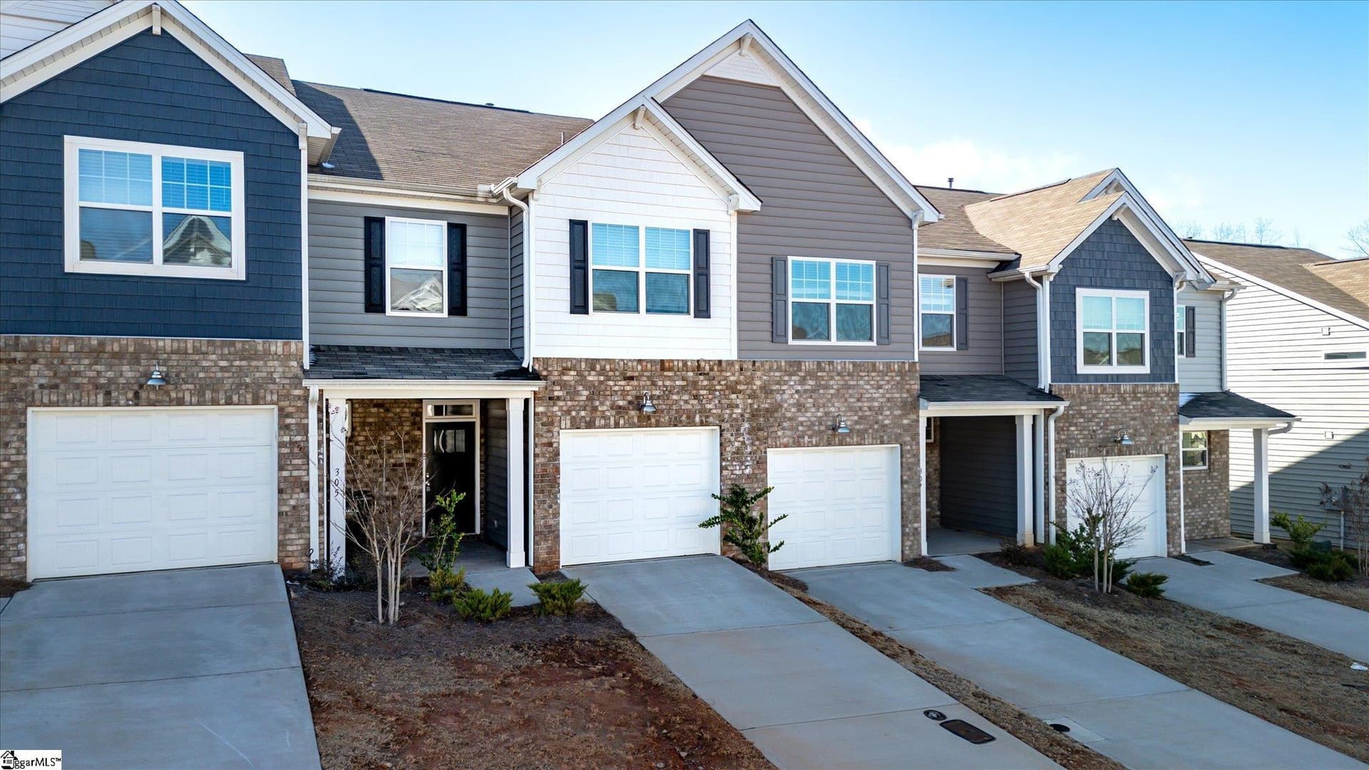 Property image 2 at 305 E Compass Way, Easley, SC 29640