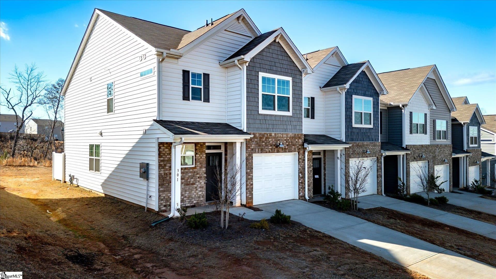 Property image 2 at 301 E Compass Way, Easley, SC 29640