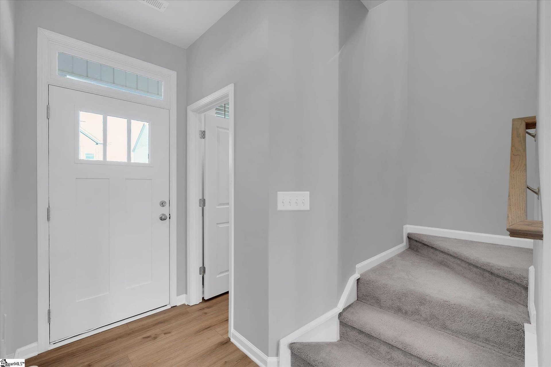 Property image 4 at 301 E Compass Way, Easley, SC 29640