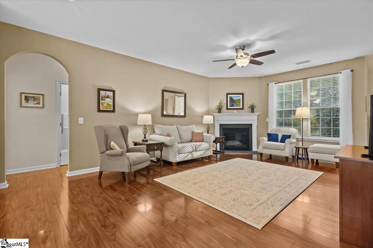 Property image 2 at 228 Meadow Rose Drive, Travelers Rest, SC 29690