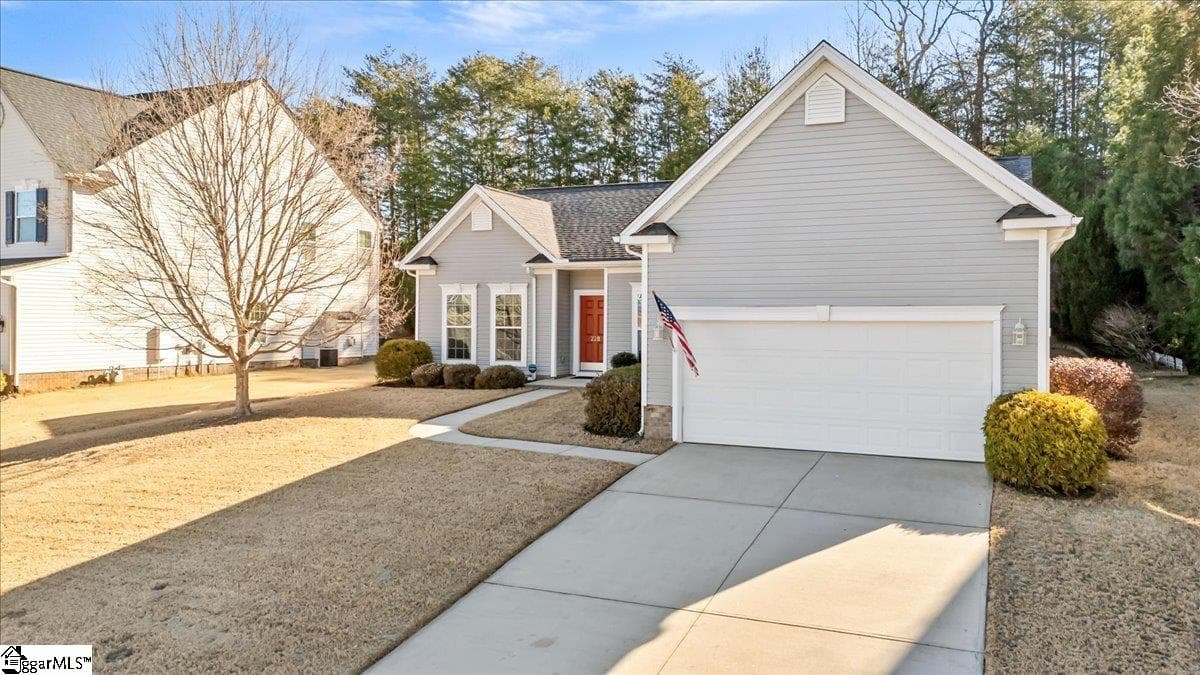 Property image 5 at 228 Meadow Rose Drive, Travelers Rest, SC 29690
