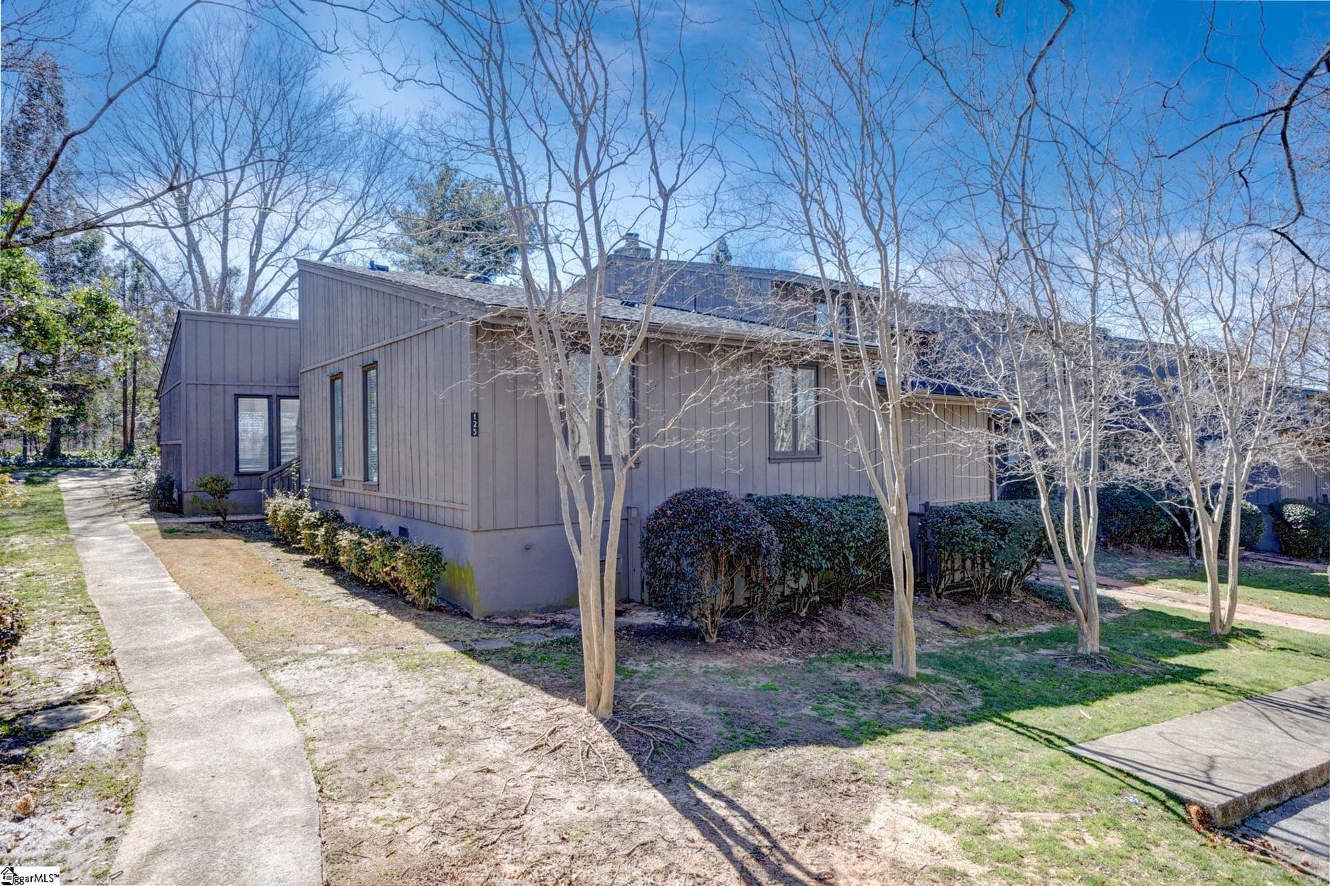 Inglewood, Greenville Community