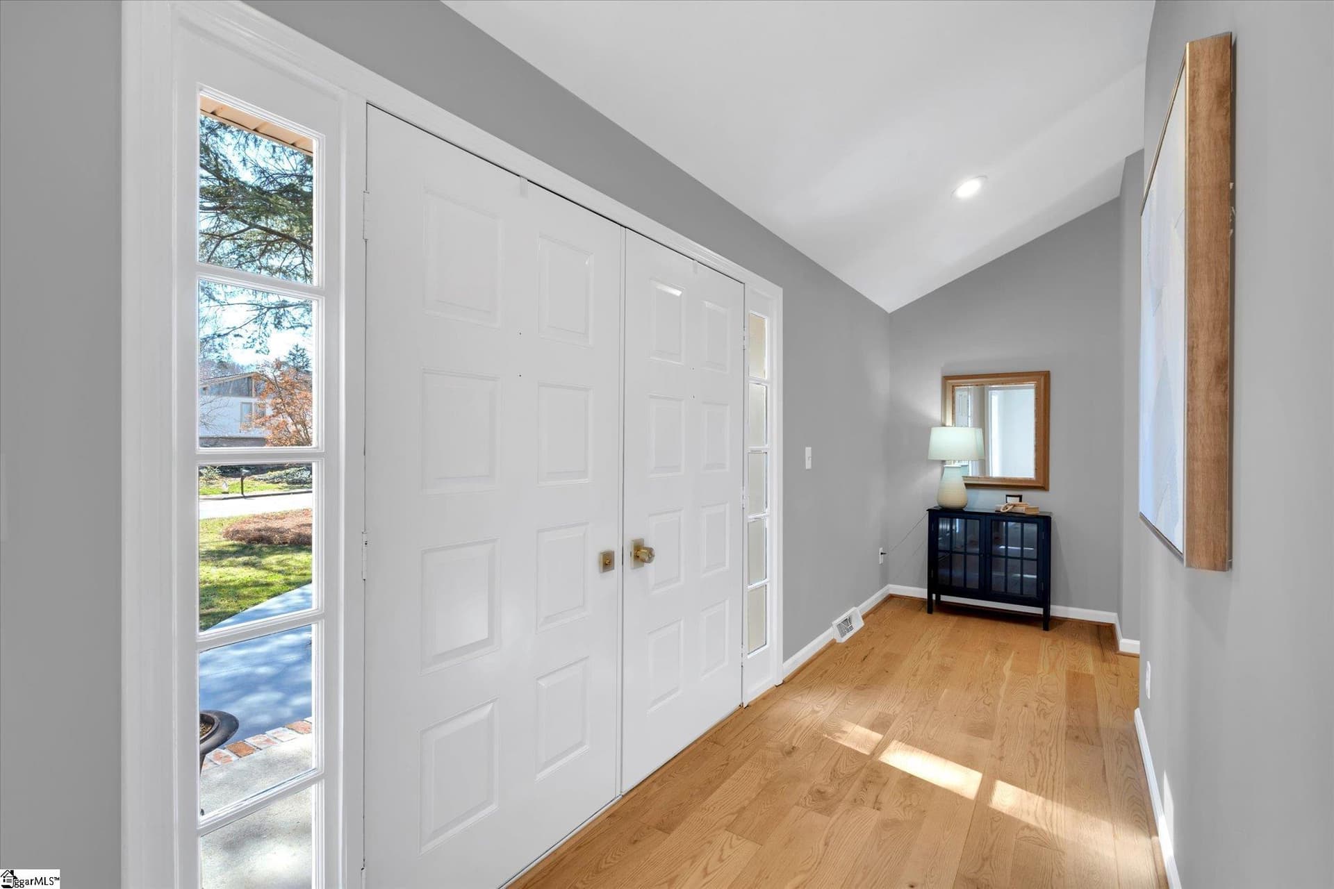 Property image 4 at 51 Hillsborough Drive, Greenville, SC 29615