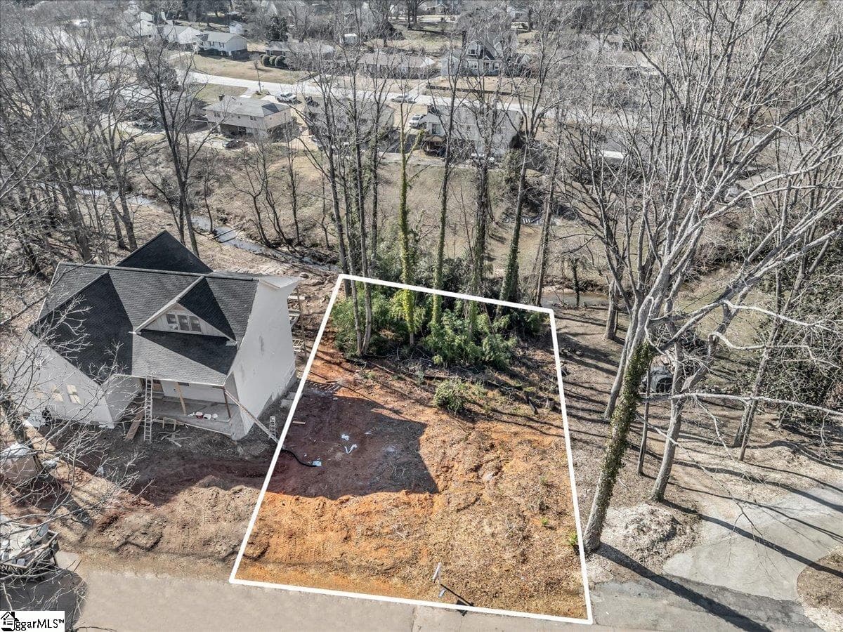 31 Arbutus Trail