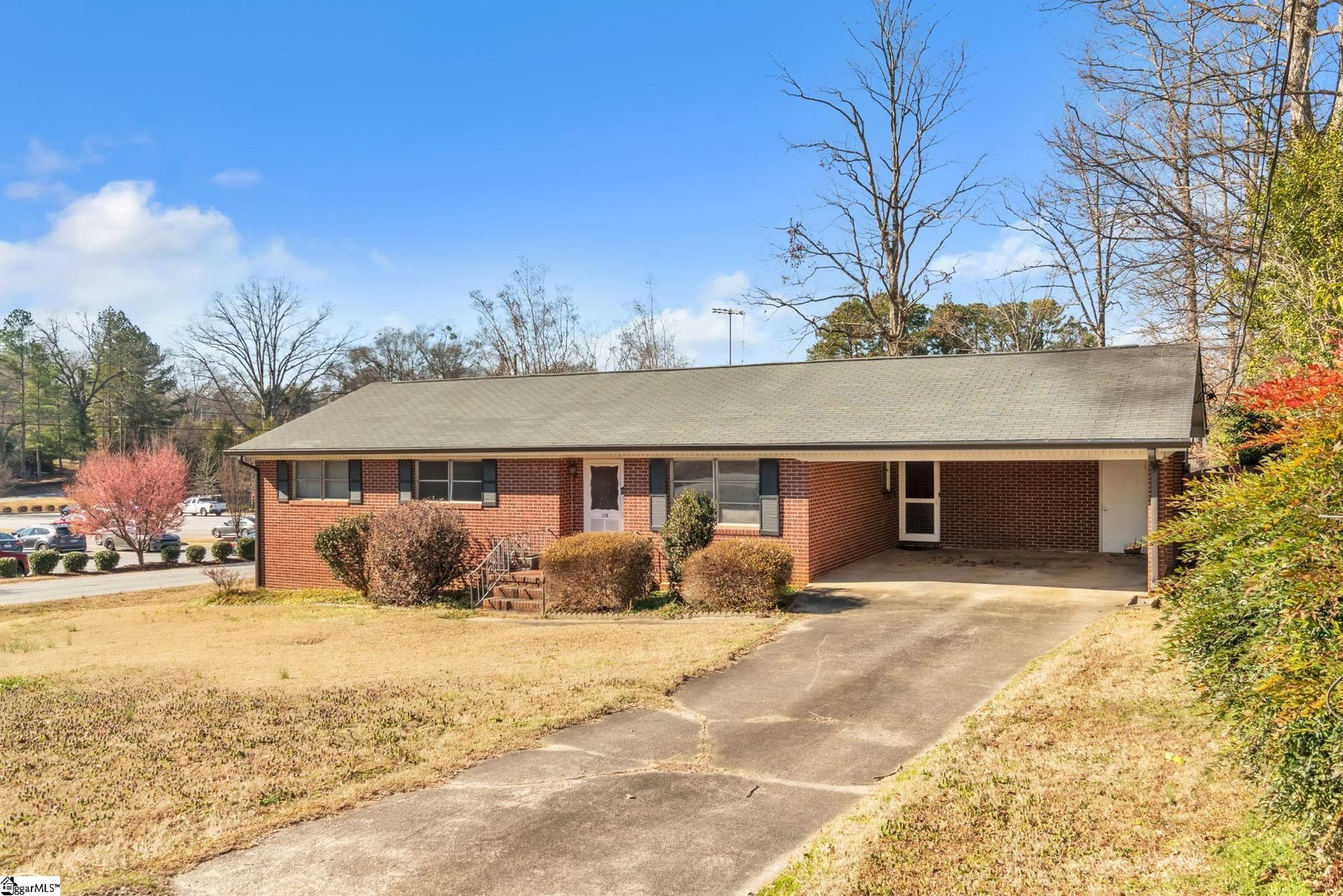 Property image 3 at 116 Birchwood Drive, Greenville, SC 29605