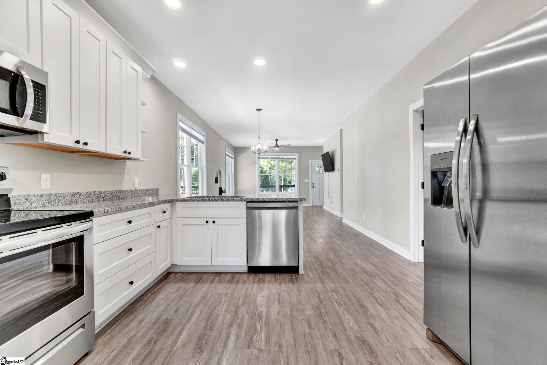 Property image 2 at 201b Pine Street, Clinton, SC 29325