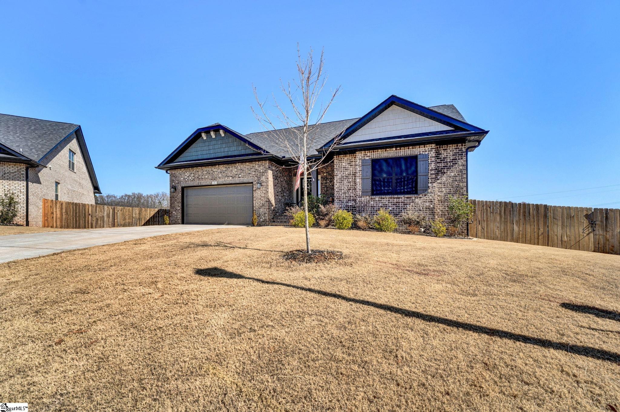 Property image 3 at 5 Moonlight Lane, Greenville, SC 29605