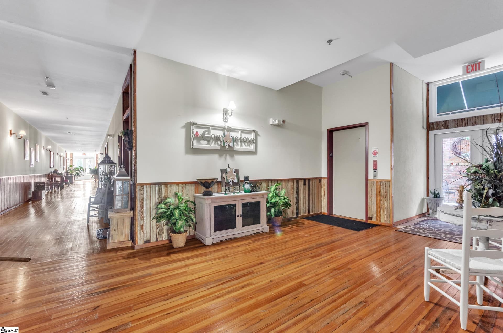 Property image 3 at 102 Russell Street, Easley, SC 29640