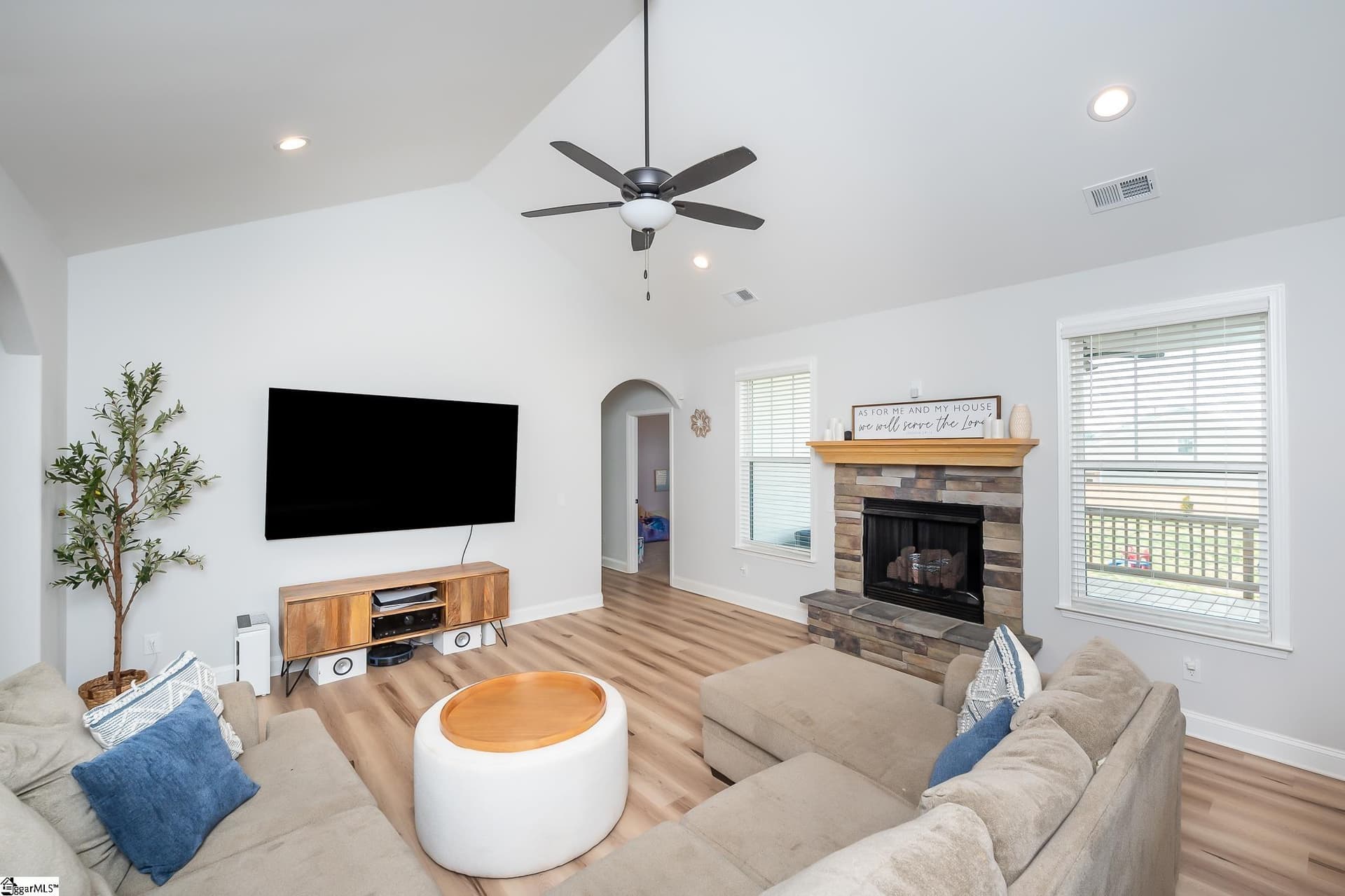 Property image 4 at 1017 Linden Ridge Road, Greer, SC 29651