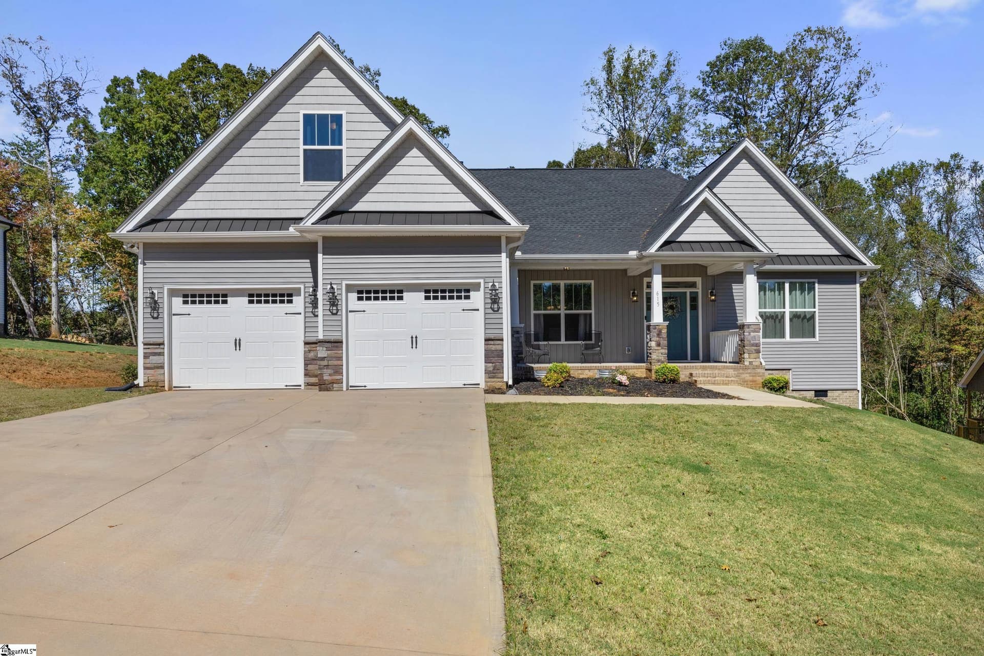 Shady Grove Hills, Wellford Community