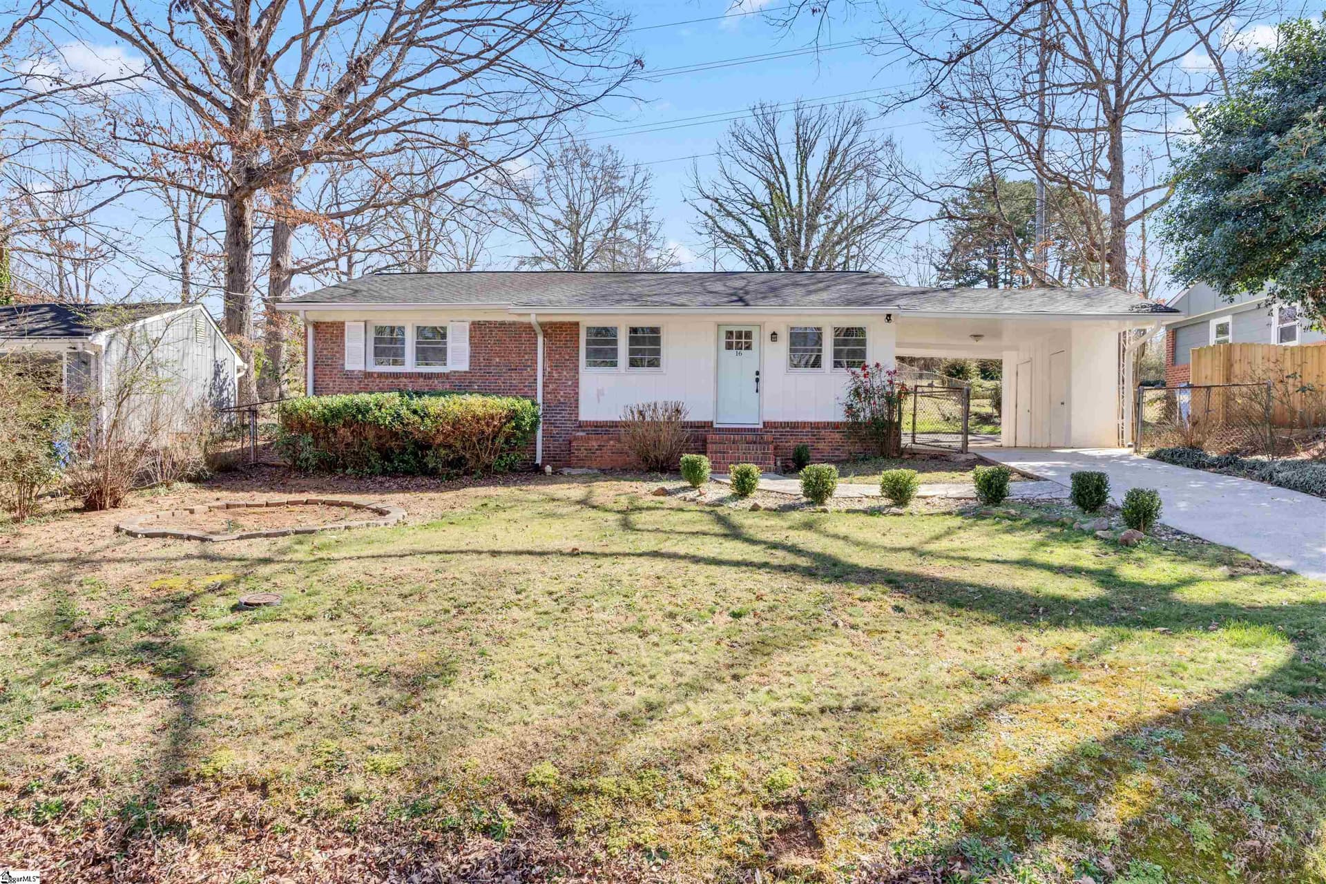 Pine Hill Village, Greenville Community